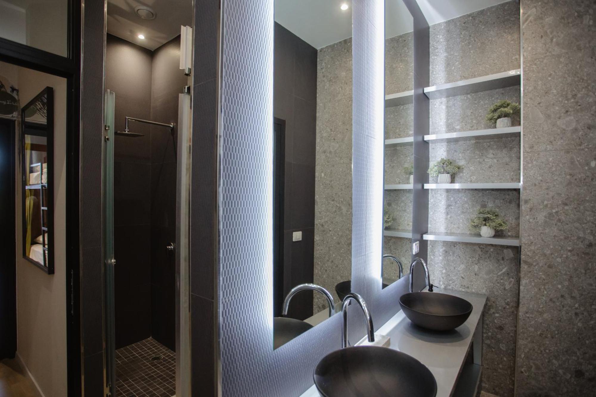 Corner Hostel Shkodra Kültér fotó