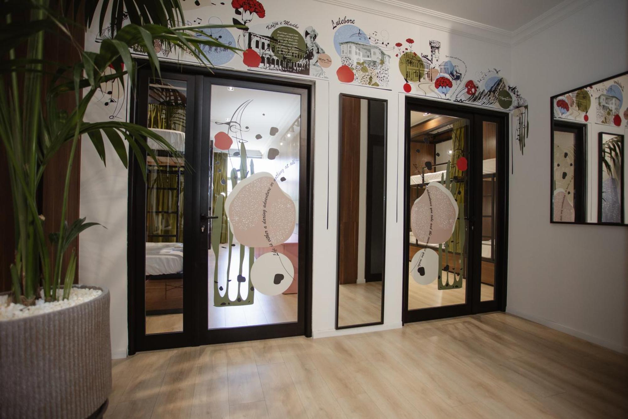 Corner Hostel Shkodra Kültér fotó